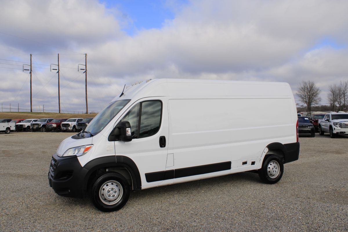 2023 RAM Promaster 2500 High Roof - CLEAR TITLE - GOOD AIRBAGS — photo 1 of 17