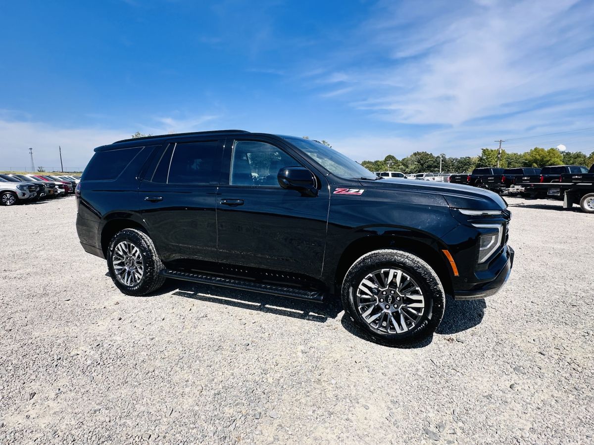 2025 Chevrolet Tahoe Z71 4X4 - CLEAR TITLE - READY TO DRIVE — photo 1 of 19