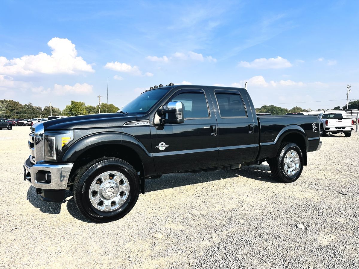 2015 Ford F350 Lariat 4X4 - CLEAR TITLE - LOW MILES — photo 1 of 18