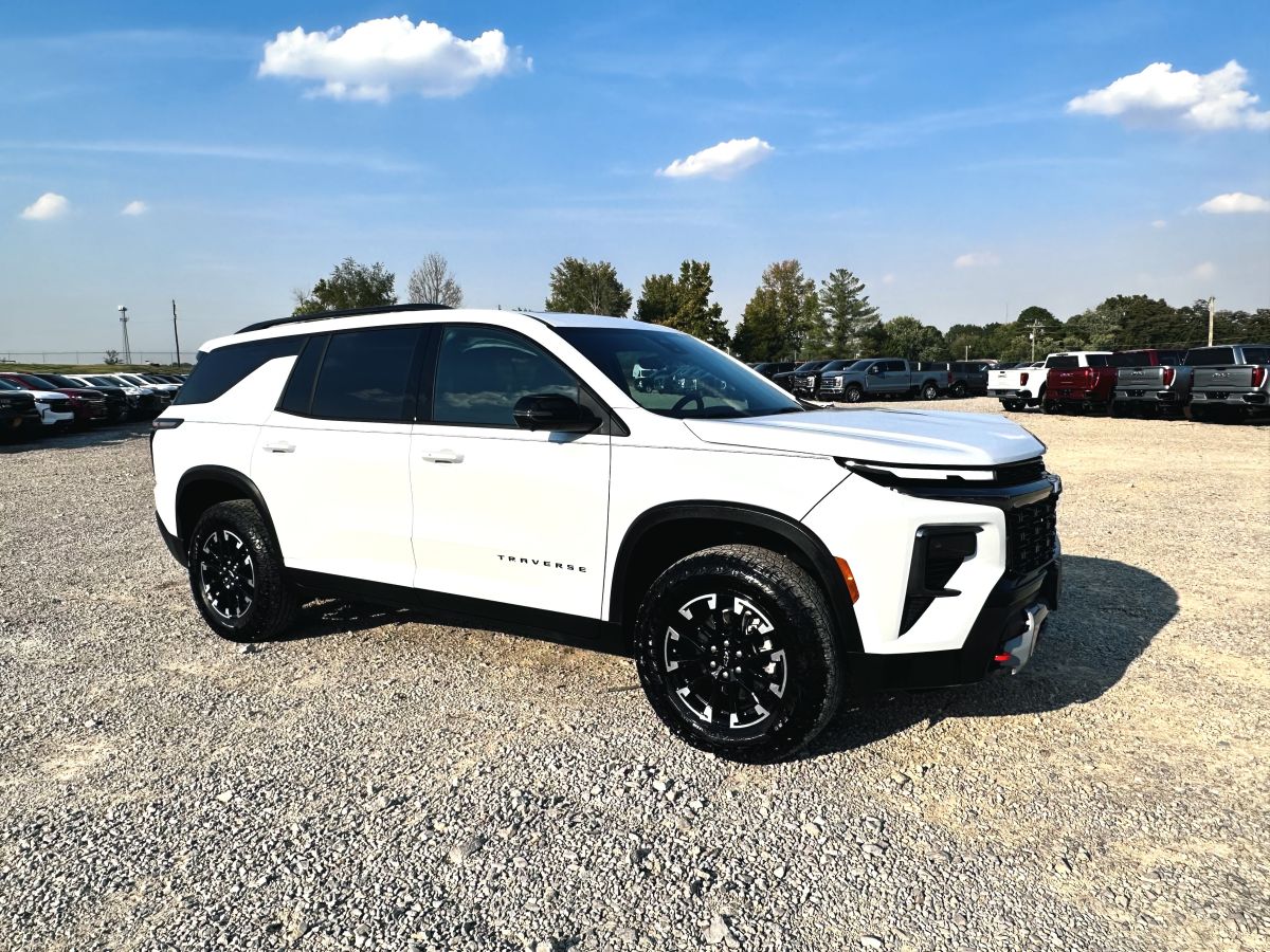 2026 Chevrolet Traverse Z71 AWD — photo 1 of 19