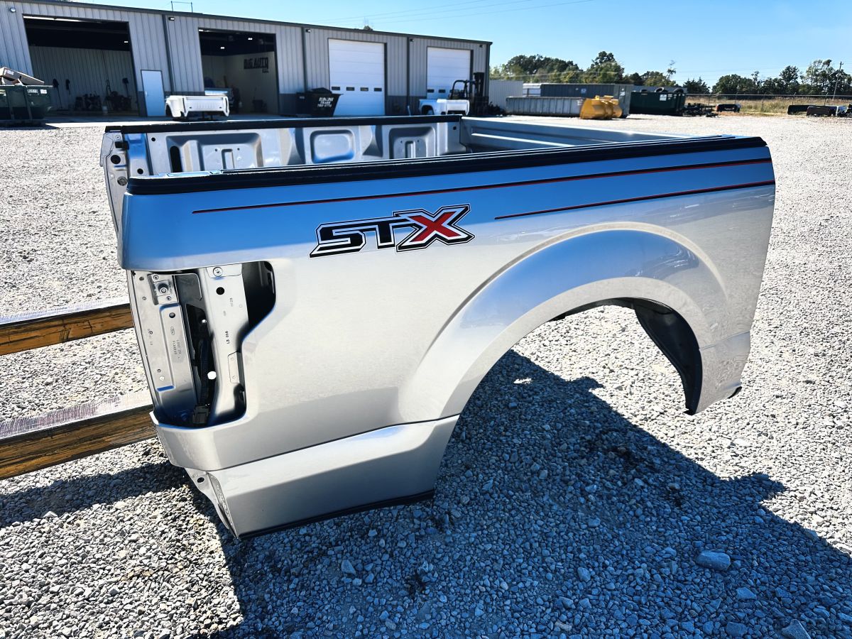 2018 FORD F150 STX 5'9 BED BARE — photo 1 of 1