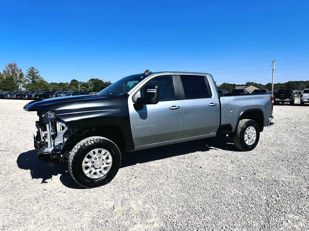 2024 Chevrolet Silverado 3500HD LT 4X4 - DIESEL — photo 1 of 19