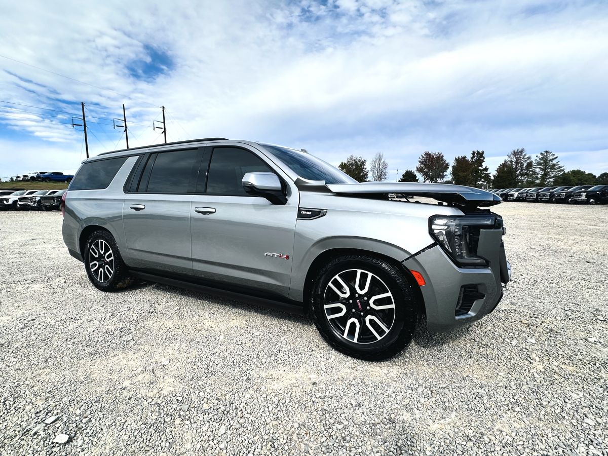 2024 GMC Yukon XL AT4 - 6.2L V8 — photo 1 of 18