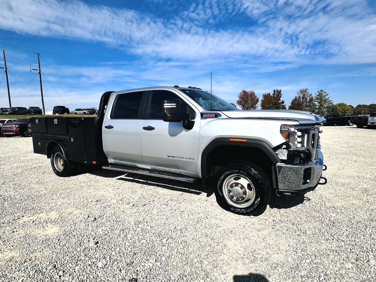 2021 GMC Sierra 3500HD 4WD — photo 1 of 17