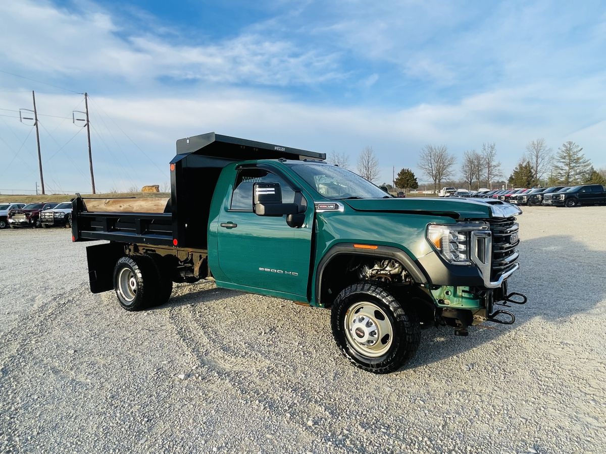 2021 GMC Sierra 3500HD 4X4 - Dump Truck — photo 1 of 17