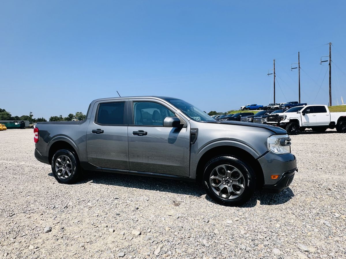 2022 Ford Maverick XLT AWD — photo 1 of 20