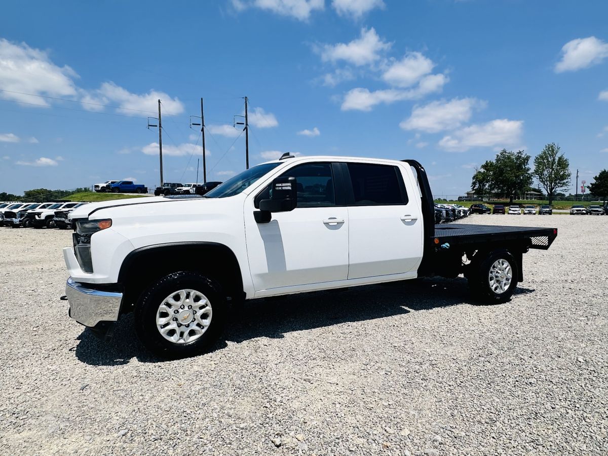 2022 Chevrolet Silverado 2500HD LT 4X4 - DURAMAX DIESEL — photo 1 of 17
