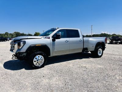 2026 GMC Sierra 3500HD SLT 4X4