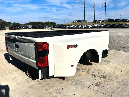 2025 Ford F450 Bed - Complete New Take Off