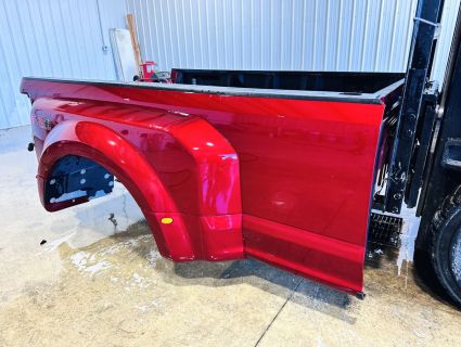 2019 FORD F350 DRW 8’ BED