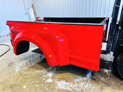 2022 FORD F350 DRW 8' BED