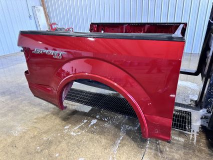 2016 FORD F150 BED. FLOOR DAMAGE