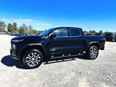 2024 GMC Canyon AT4