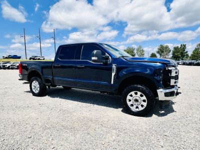 2024 Ford F250 XLT 4X4 - 7.3L V8