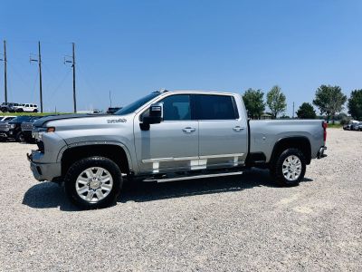 2024 Chevrolet Silverado 2500HD High Country 4X4 - DIESEL