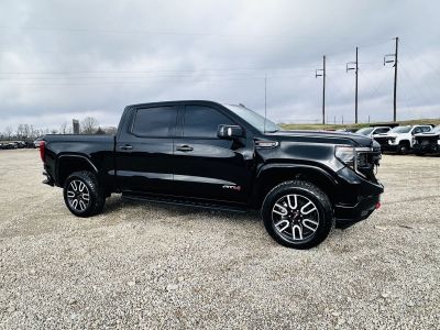 2024 GMC Sierra 1500 AT4 - 6.2L V8